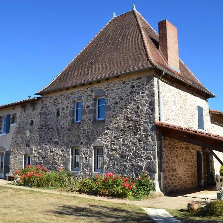 Familial 10 Pers. Avec Piscine, Jardin Clos Et Equipements Pour Handicap, A Esse. - Fr-1-653-111 Holiday home