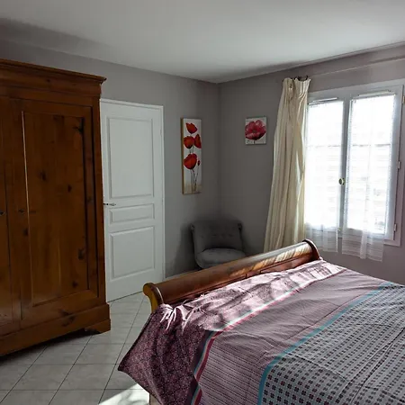 17eme Siecle Avec Piscine Privee Et Jardin, Animaux Acceptes Landhaus Esse